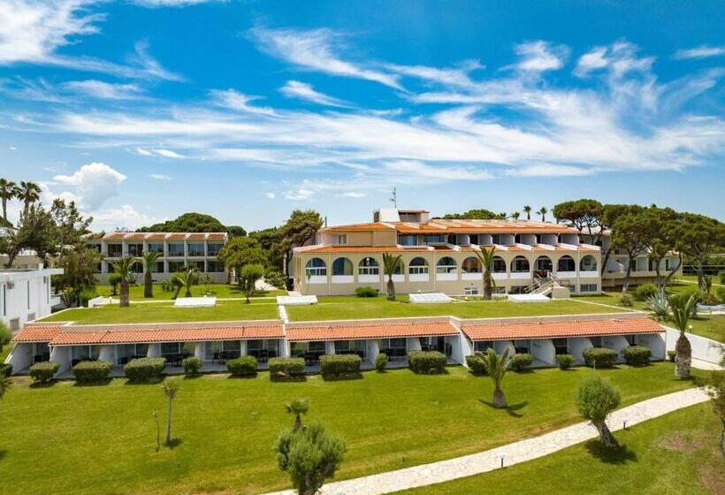 酒店 Pavlina Beach