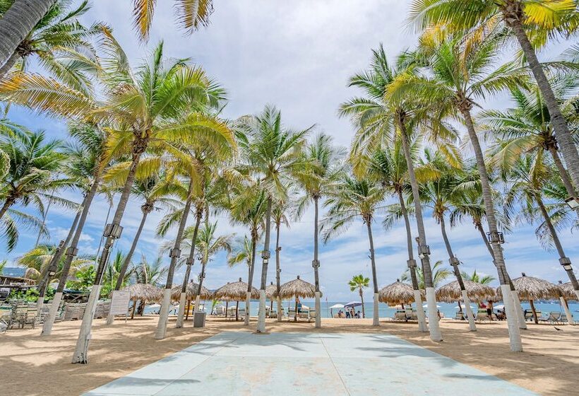 בית מלון כפרי Playa Suites Acapulco