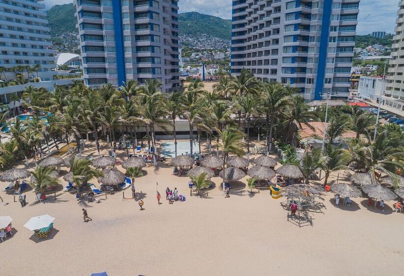 בית מלון כפרי Playa Suites Acapulco