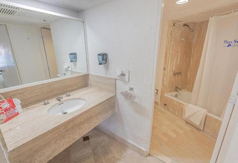 בית מלון כפרי Playa Suites Acapulco