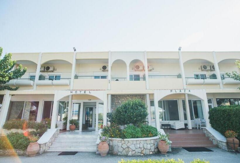 ホテル Plaza