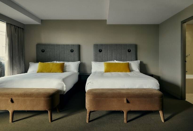 Отель The Kinson