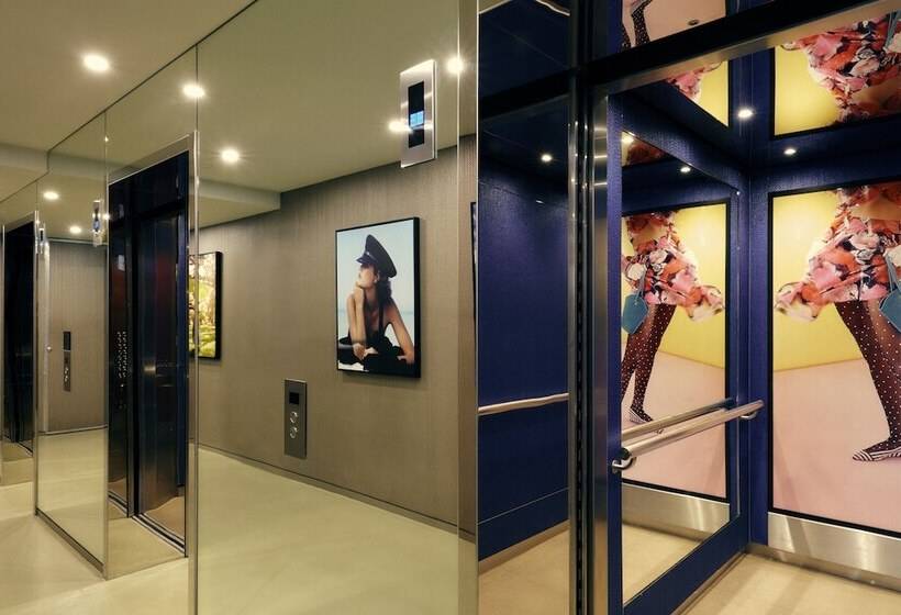 Отель The Kinson