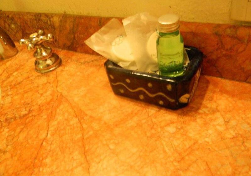 Отель Quinta Lucca