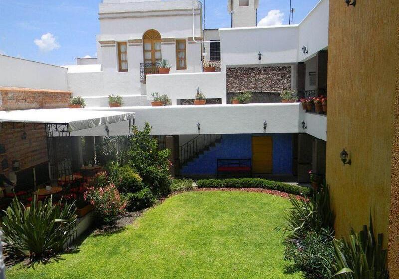 Отель Quinta Lucca