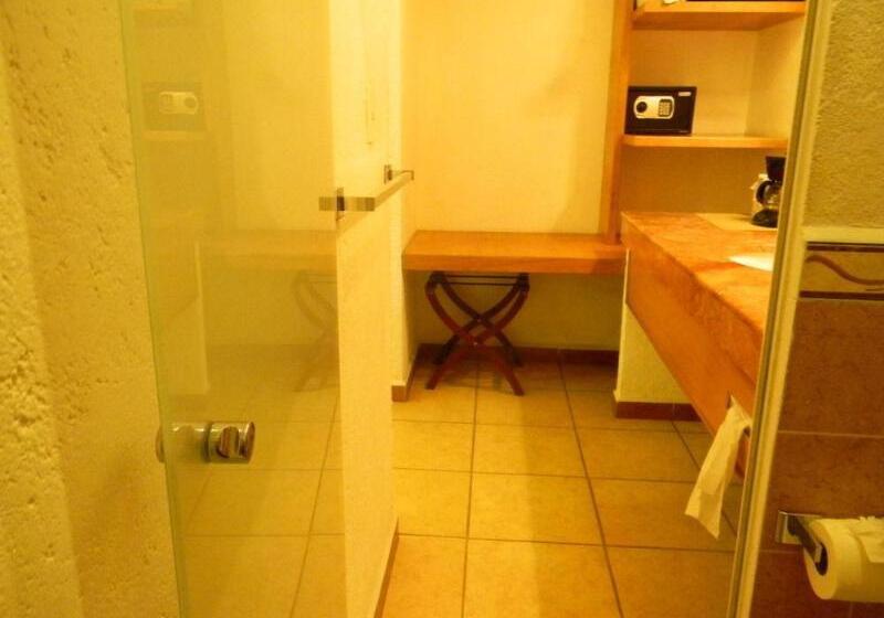 Отель Quinta Lucca