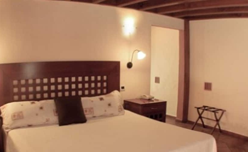 Отель Quinta Santiago