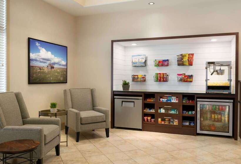 فندق Ramada By Wyndham Drayton Valley