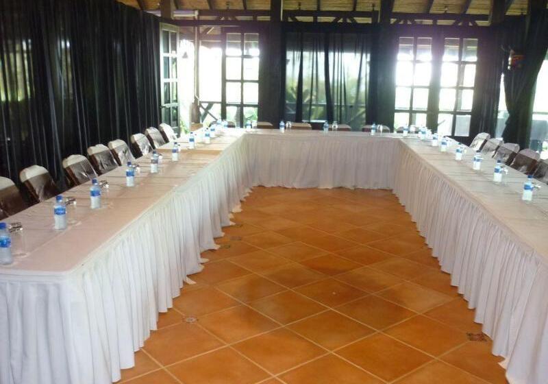 فندق Hideaway Rio Celeste