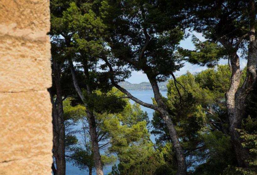 田舎風ホテル Petit Hotel Hostatgeria La Victoria