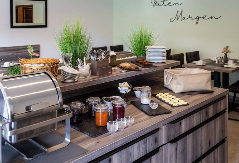 호텔 Schmidt Garni