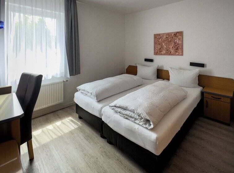 호텔 Schmidt Garni