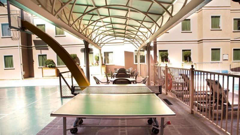 Отель Staybridge Suites Queretaro, An Ihg