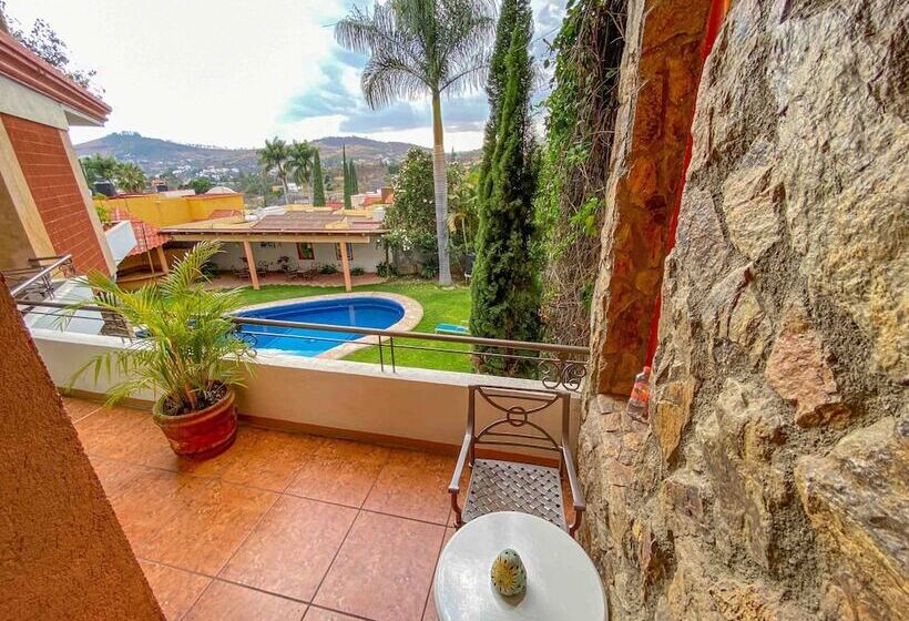 فندق Suites Xadani