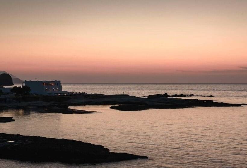 Отель Tania Milos