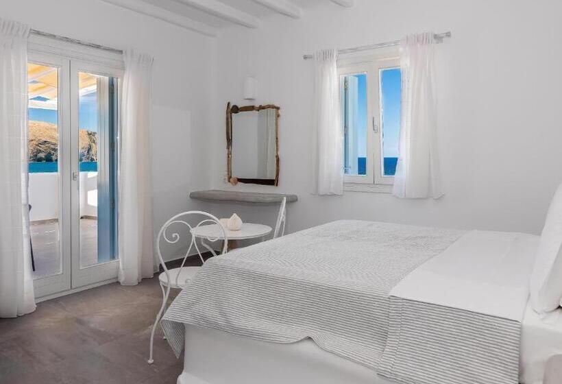 Отель Tania Milos