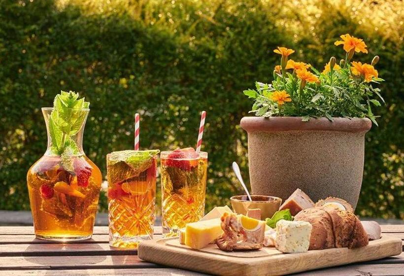 فندق The Acorn Inn