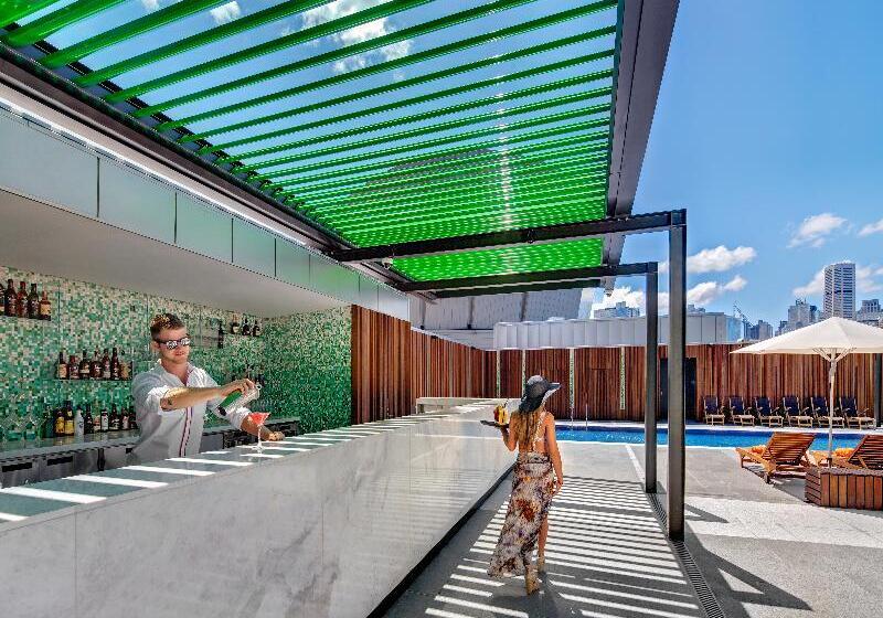 ホテル The Darling At The Star