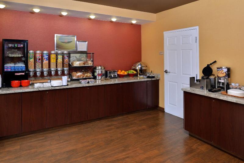 ホテル Towneplace Suites Sacramento Cal Expo