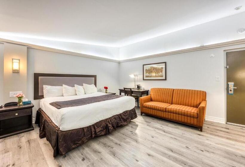 ホテル Travelodge By Wyndham Sarnia