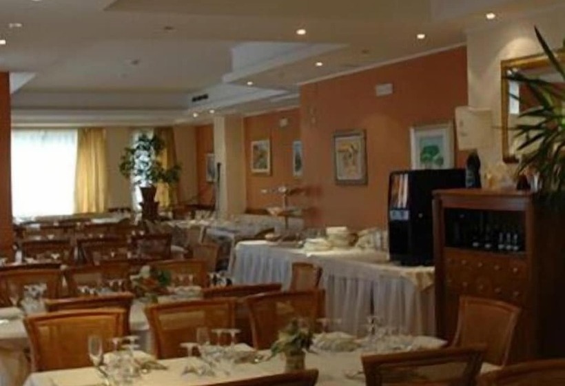 ホテル Villa Eden