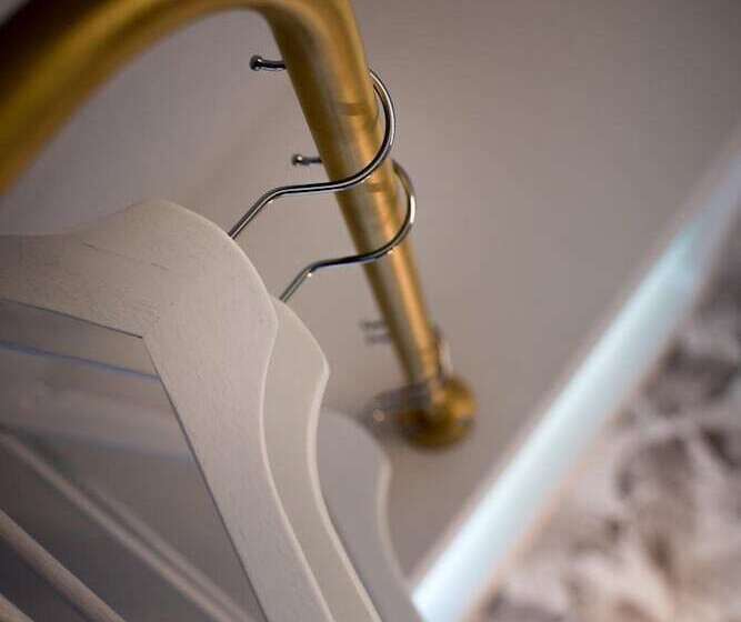 בית מלון כפרי Villa Eur Parco Dei Pini