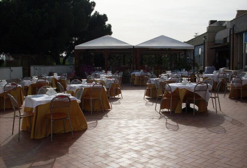 בית מלון כפרי Villa Eur Parco Dei Pini