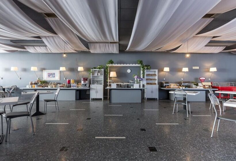 בית מלון כפרי Villa Eur Parco Dei Pini