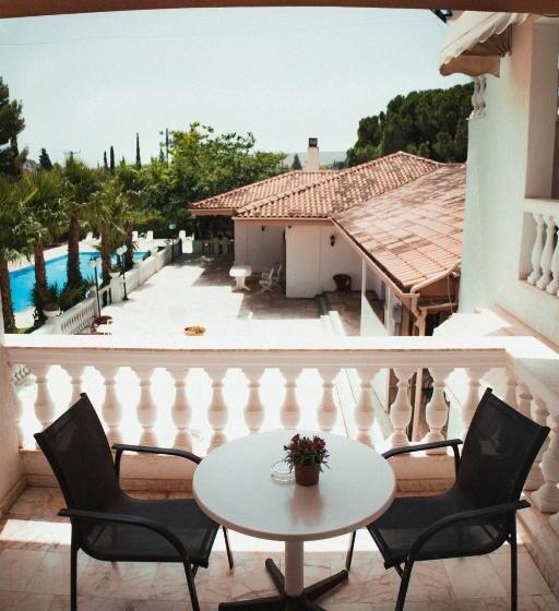 هتل Villa Olympia