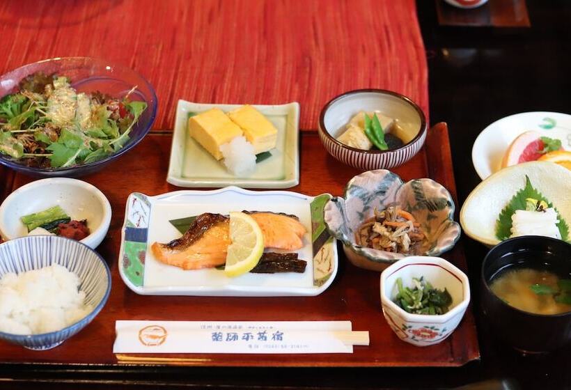 هتل Yakushidaira Akanejyuku