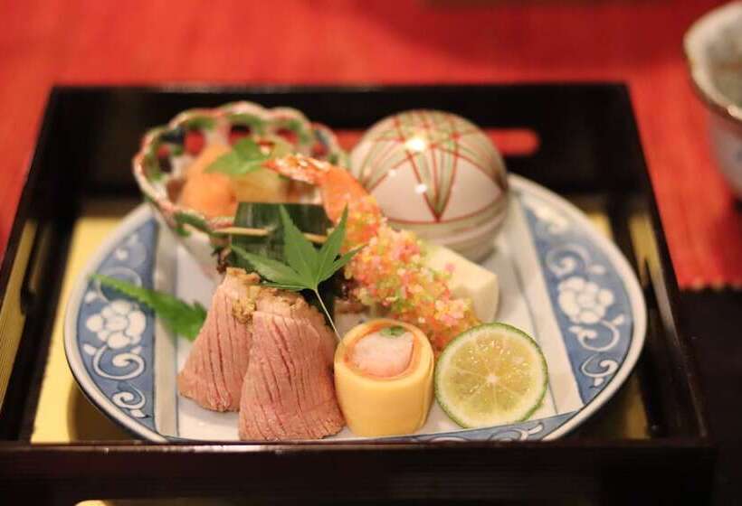 هتل Yakushidaira Akanejyuku