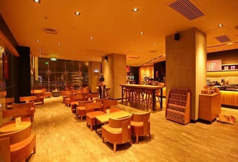 בית מלון כפרי Yiwu International Mansion