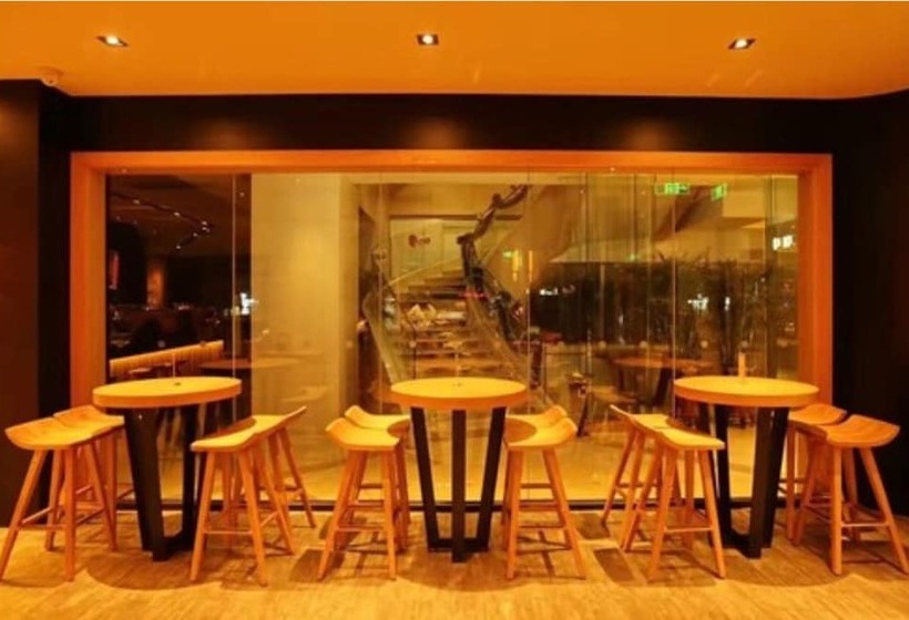 בית מלון כפרי Yiwu International Mansion