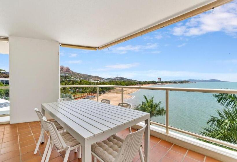 Mariners North Holiday Apartments