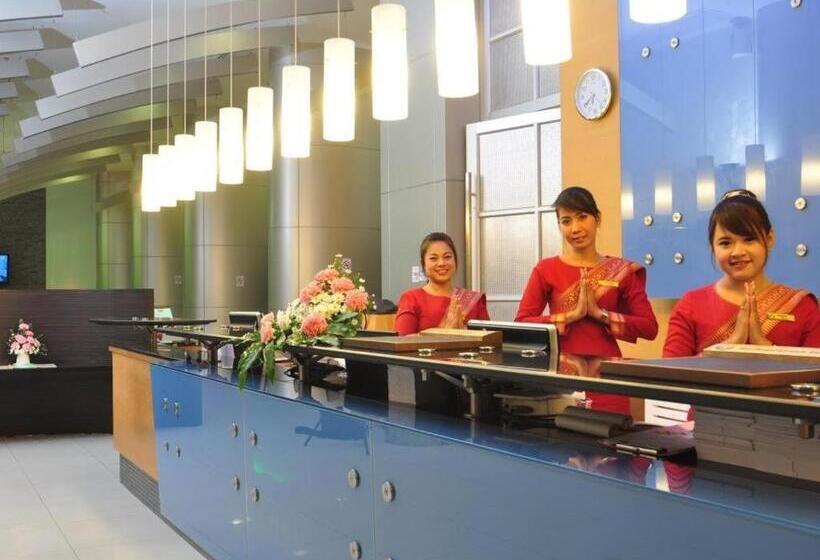 酒店 Mayflower Grande