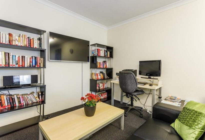 Perth Ascot Central Apartment Hotel Official