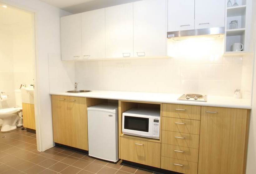 Perth Ascot Central Apartment Hotel Official