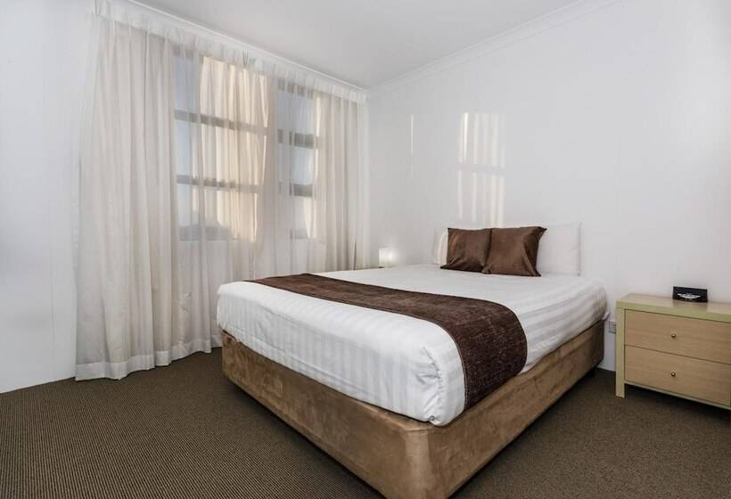 Perth Ascot Central Apartment Hotel Official