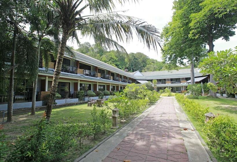 Phi Phi Andaman Beach Resort