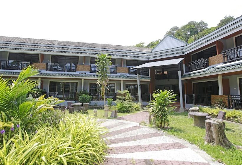 Phi Phi Andaman Beach Resort