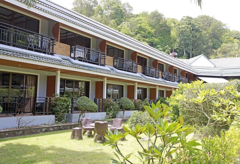 Phi Phi Andaman Beach Resort