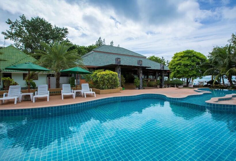 Phi Phi Andaman Beach Resort