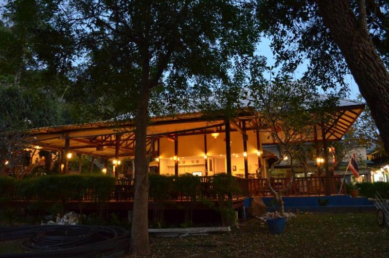 Phitharom Pp Resort