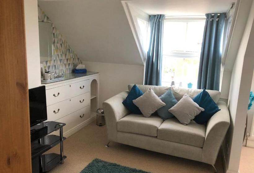 Seacrest Guest House Room Only