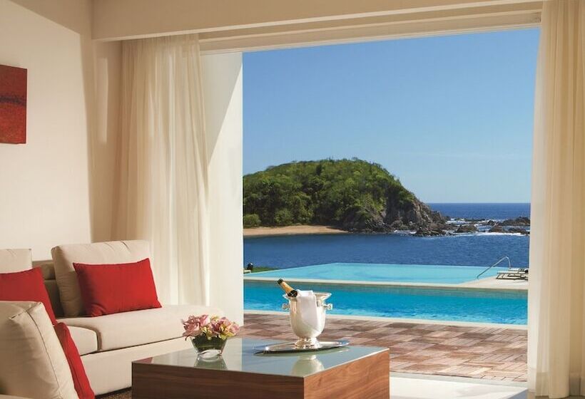 Secrets Huatulco Resort & Spa