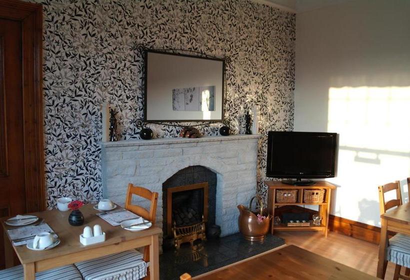 A Turasmara Guest House