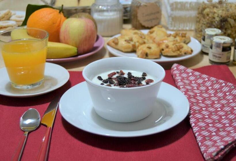 Nuscos Bed And Breakfast