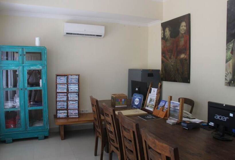 هتل Scallywags Smugglers