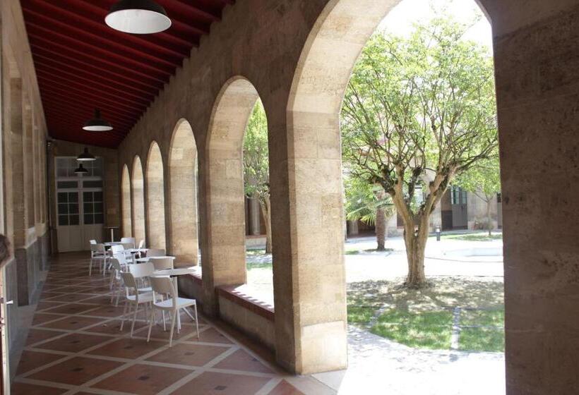 هتل Saint Louis Beaulieu   Bordeaux