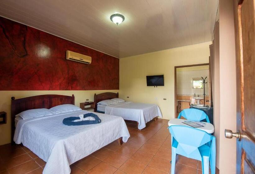 בית מלון כפרי & Hot Springs Sueño Dorado